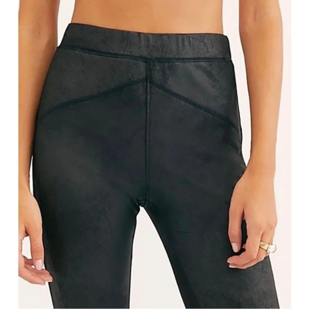 Free People Midnight Black Vegan Suede Pull On Skinny Legging Pants Small